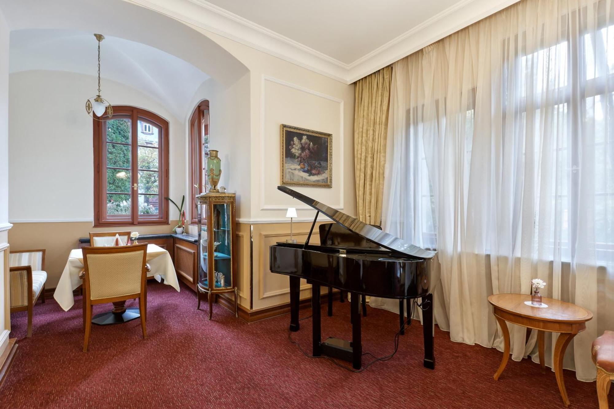 Spa Hotel Villa Ritter Karlovy Vary Ngoại thất bức ảnh