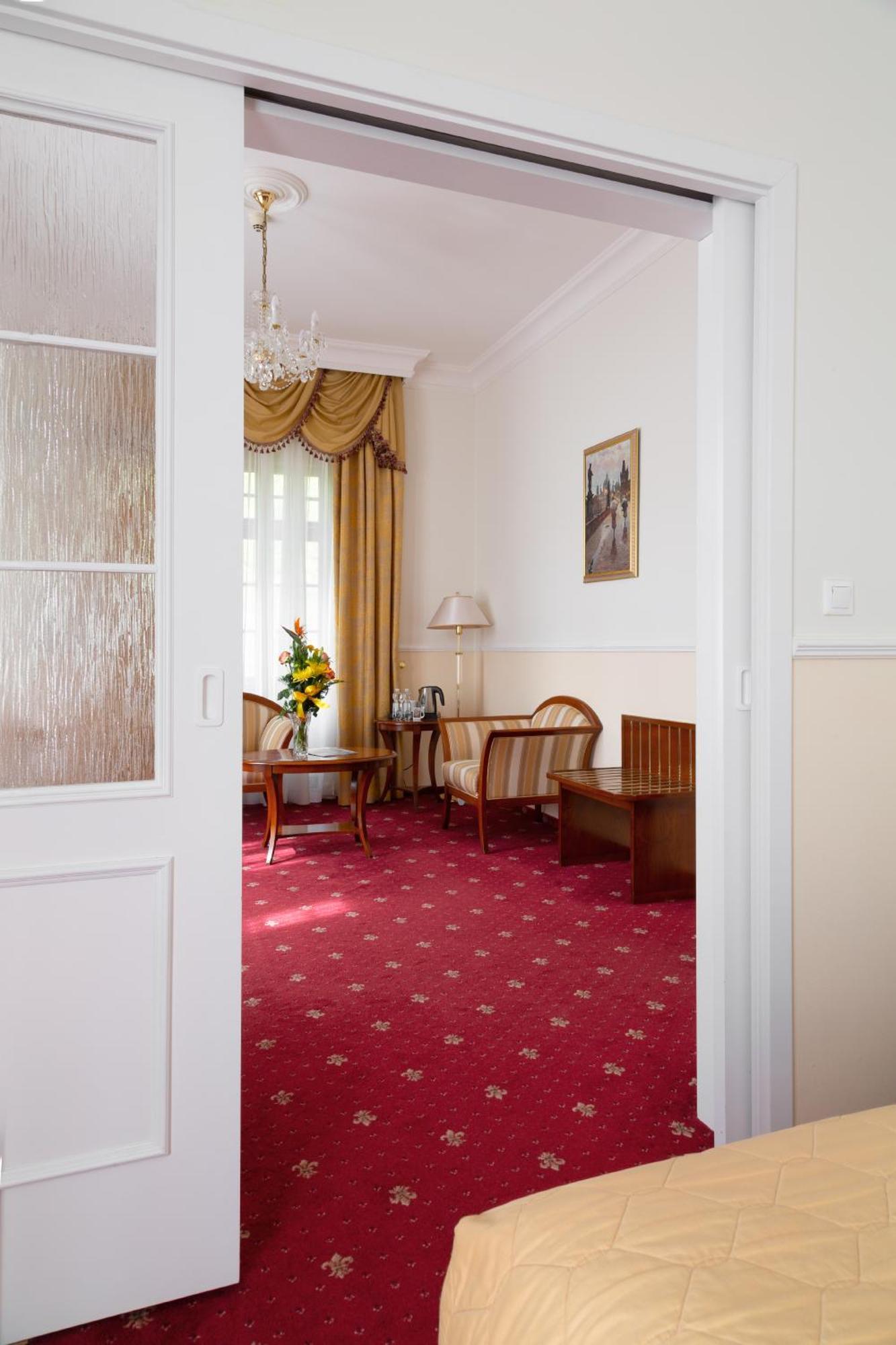 Spa Hotel Villa Ritter Karlovy Vary Ngoại thất bức ảnh